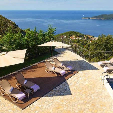 Oak Leaf Residences Budva Exteriör bild