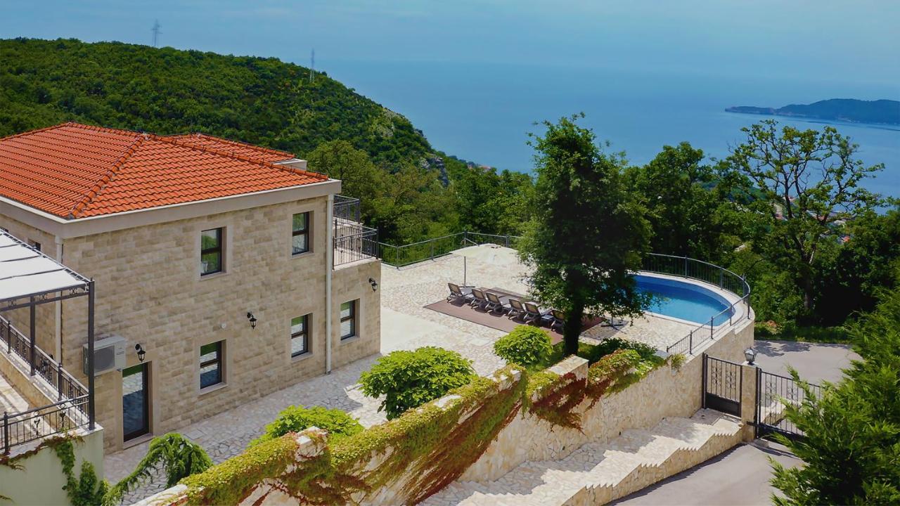 Oak Leaf Residences Budva Exteriör bild