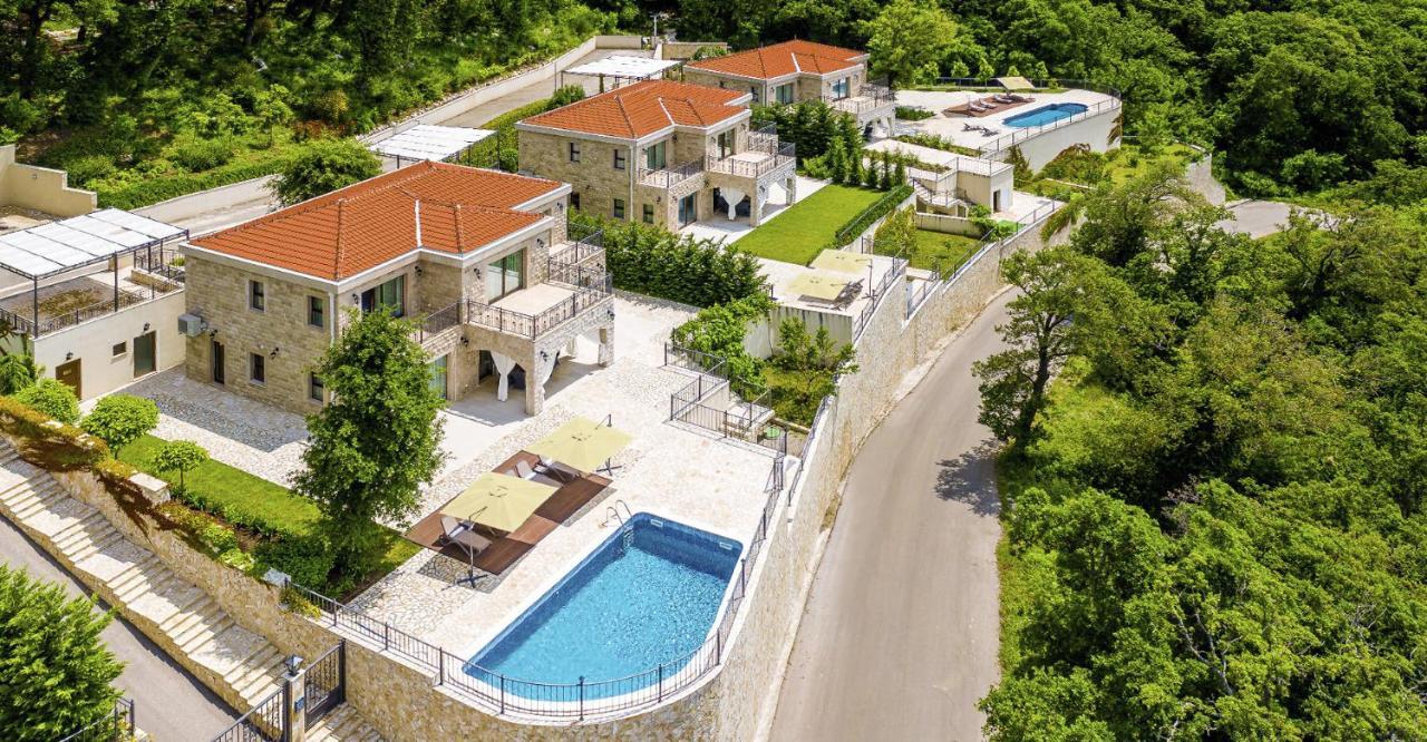 Oak Leaf Residences Budva Exteriör bild