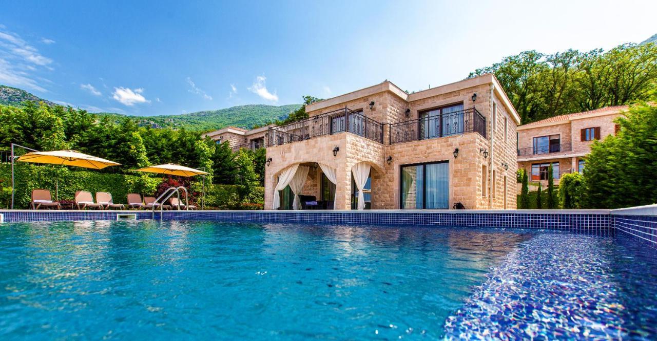 Oak Leaf Residences Budva Exteriör bild